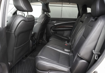Подержанный автомобиль Acura MDX 2014 года (10 фото)