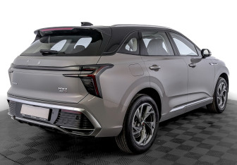 Новый Hongqi HS3 2025 (2 фото)