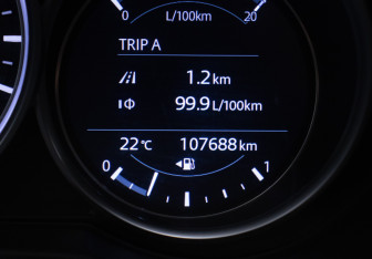 Подержанный автомобиль Mazda CX-5 2018 года (12 фото)