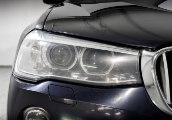 Подержанный автомобиль BMW X4 2018 года (17 фото)