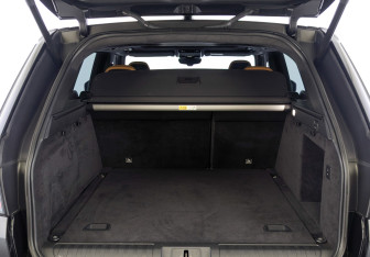 Подержанный автомобиль Land Rover Range Rover Sport 2020 года (10 фото)