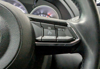 Подержанный автомобиль Mazda CX-5 2022 года (10 фото)