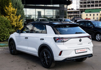 Новый Volkswagen T-Roc 2026 (7 фото)