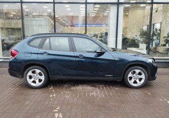 Подержанный автомобиль BMW X1 2012 года (4 фото)