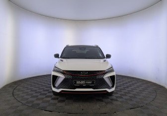 Подержанный автомобиль Geely Coolray 2024 года (2 фото)