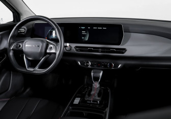 Подержанный автомобиль BAIC U5 Plus 2023 года (12 фото)