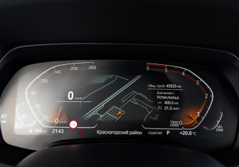 Подержанный автомобиль BMW X6 2021 года (16 фото)