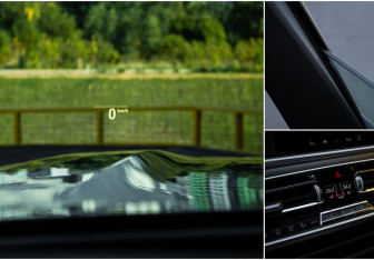 Подержанный автомобиль BMW X7 2020 года (22 фото)