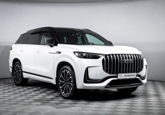 Подержанный автомобиль Jaecoo J8 2024 года (3 фото)