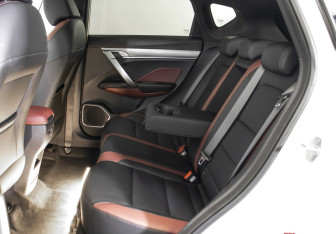 Подержанный автомобиль Belgee X50 2024 года (18 фото)