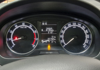 Подержанный автомобиль Skoda Rapid Liftback 2019 года (2 фото)