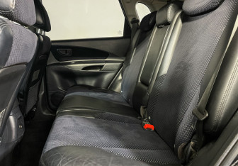 Подержанный автомобиль Hyundai Tucson 2006 года (10 фото)
