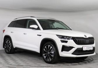 Подержанный автомобиль Skoda Kodiaq 2023 года (3 фото)