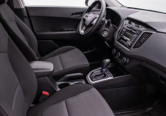 Подержанный автомобиль Hyundai Creta 2018 года (9 фото)