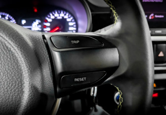 Подержанный автомобиль Kia Picanto 2022 года (28 фото)