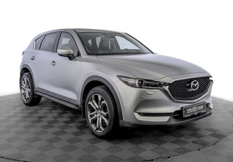 Подержанный автомобиль Mazda CX-5 2021 года (3 фото)