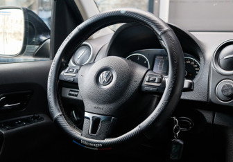 Подержанный автомобиль Volkswagen Amarok 2013 года (19 фото)