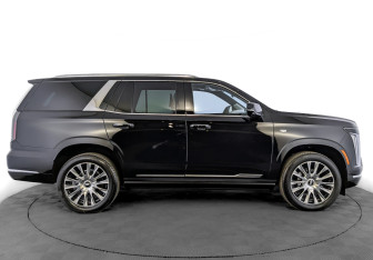 Новый Cadillac Escalade Suv 2024 (4 фото)