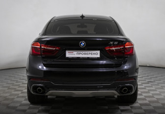 Подержанный автомобиль BMW X6 2016 года (6 фото)