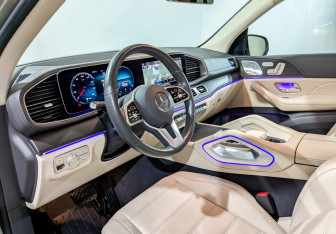 Подержанный автомобиль Mercedes-Benz GLE 2019 года (16 фото)