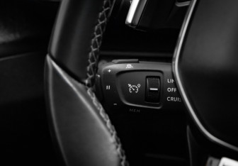 Подержанный автомобиль Peugeot 3008 2021 года (12 фото)