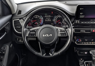 Подержанный автомобиль Kia Seltos 2022 года (22 фото)
