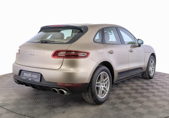 Подержанный автомобиль Porsche Macan 2014 года (5 фото)