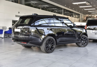 Новый Land Rover Range Rover 2025 (6 фото)