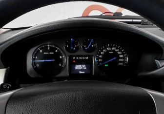 Подержанный автомобиль Cadillac Escalade Suv 2008 года (13 фото)