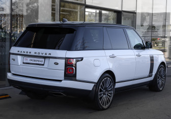 Подержанный автомобиль Land Rover Range Rover 2020 года (5 фото)