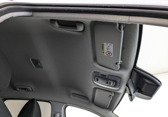 Подержанный автомобиль Hyundai Elantra Sedan 2021 года (23 фото)