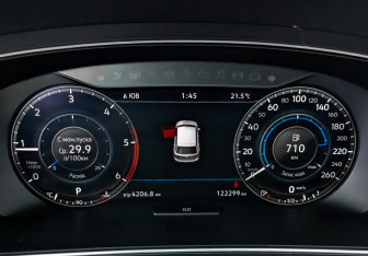 Подержанный автомобиль Volkswagen Tiguan 2018 года (16 фото)