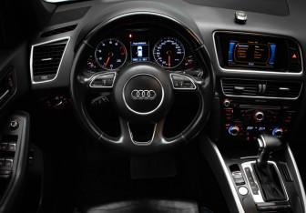 Подержанный автомобиль Audi Q5 2013 года (7 фото)