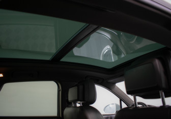 Подержанный автомобиль Porsche Macan 2018 года (18 фото)