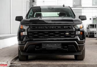Новый Chevrolet Silverado 2025 (5 фото)