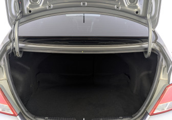 Подержанный автомобиль Hyundai Solaris Sedan 2014 года (10 фото)