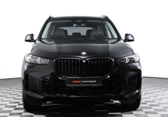 Подержанный автомобиль BMW X5 2024 года (2 фото)