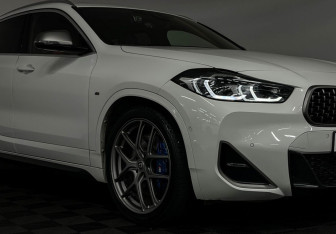 Подержанный автомобиль BMW X2 2022 года (25 фото)