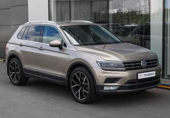 Подержанный автомобиль Volkswagen Tiguan 2017 года (3 фото)