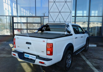 Подержанный автомобиль JAC T8 2023 года (5 фото)