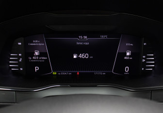 Подержанный автомобиль Skoda Superb Liftback 2018 года (13 фото)