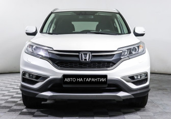 Подержанный автомобиль Honda CR-V 2016 года (2 фото)