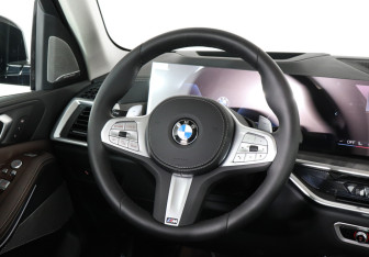 Новый BMW X5 2025 (13 фото)