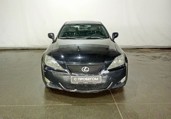 Подержанный автомобиль Lexus IS Sedan 2008 года (2 фото)
