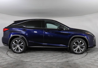 Подержанный автомобиль Lexus RX 2017 года (4 фото)