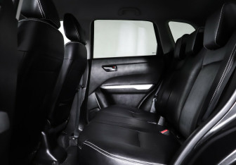 Подержанный автомобиль Suzuki Vitara 2017 года (19 фото)