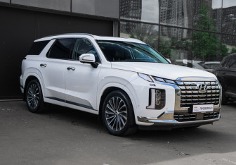 Подержанный автомобиль Hyundai Palisade 2022 года (3 фото)