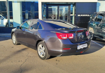 Подержанный автомобиль Chevrolet Malibu Sedan 2012 года (7 фото)