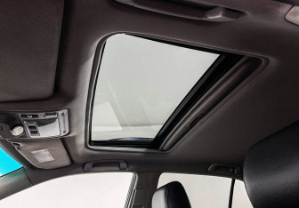 Подержанный автомобиль Lexus RX 2008 года (17 фото)