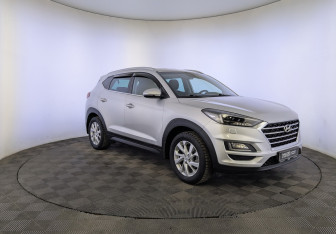 Подержанный автомобиль Hyundai Tucson 2019 года (3 фото)